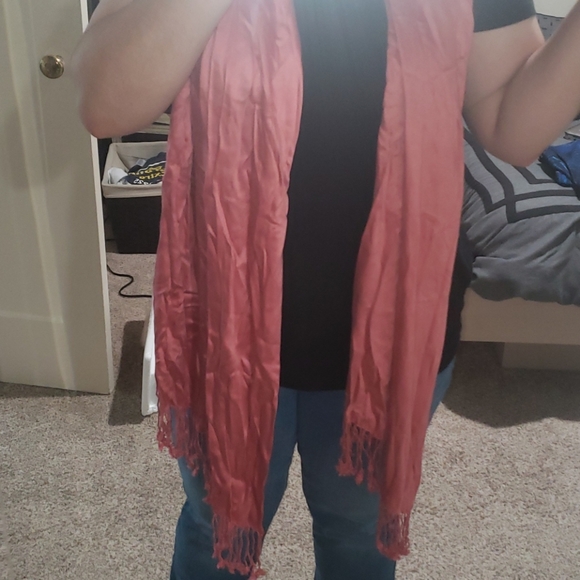 Scarf - Picture 2 of 3